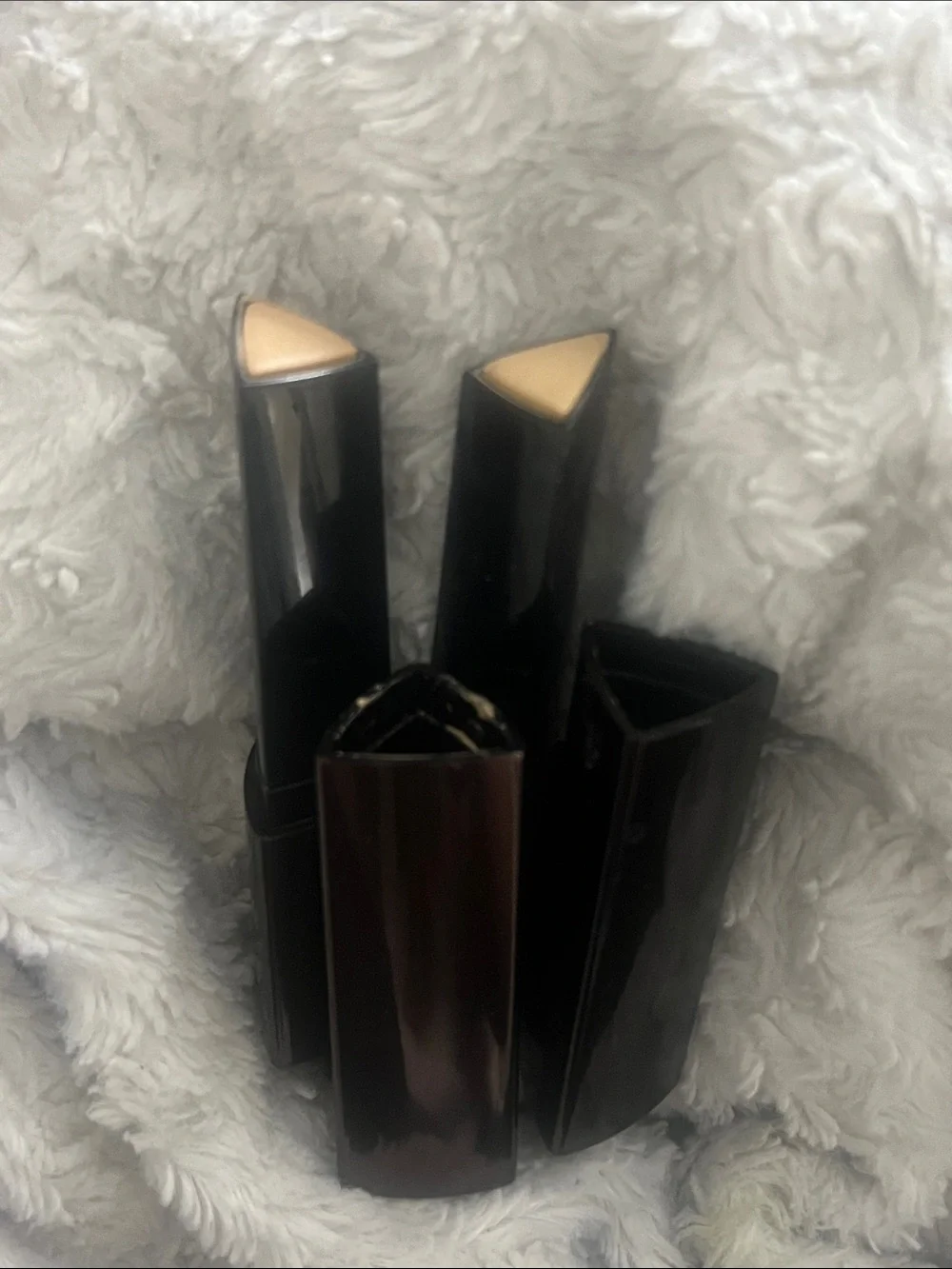 Hourglass Concealer Vanish Stick - 4 & 6.5